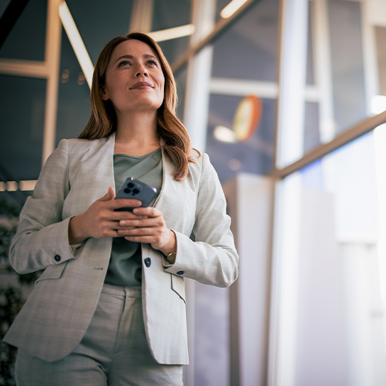 woman-phone-office-building-1-1-544x544px