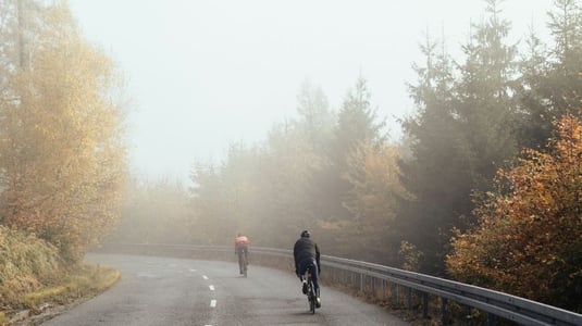 Så förlänger du cykelsäsongen – låt inte regn och vind stoppa dig