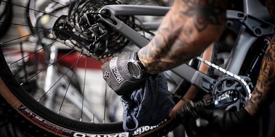 Så servar du cykeln rätt – steg för steg